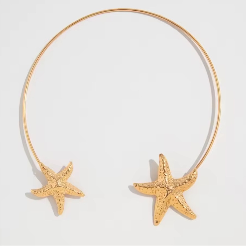 Gold Starfish Bangle Necklace - Picture 5 of 7